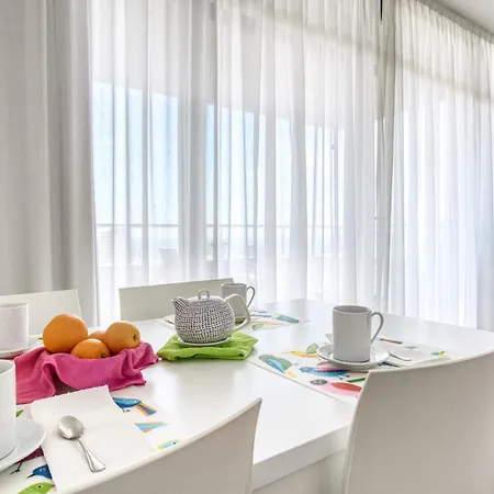 Apartment Platinum Lerida *